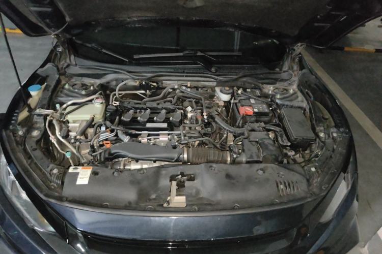 Used Honda Civic 2019 220TURBO CVT Ignition Edition China VI Emission Standard Engine Bay