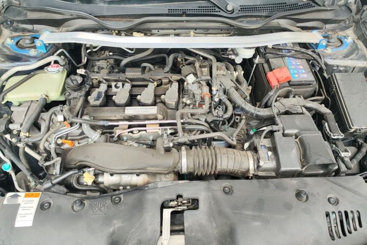 Used Honda Civic 2019 220TURBO CVT Dynamic Edition China VI Emission Standard Engine Bay