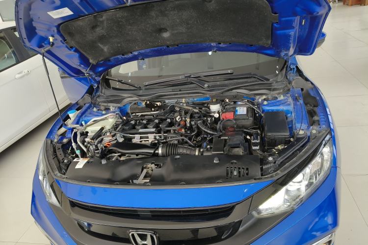 Used Honda Civic 2019 220TURBO CVT Dynamic Edition China VI Engine Bay