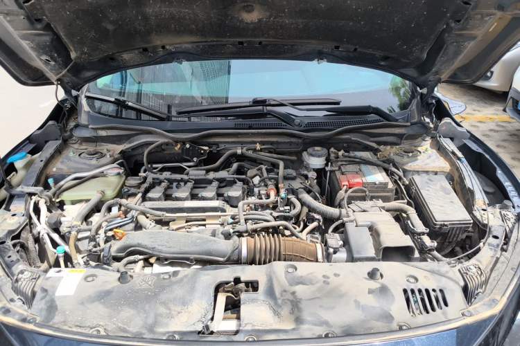 Used Honda Civic 2019 220TURBO CVT Dynamic Edition China VI Engine Bay
