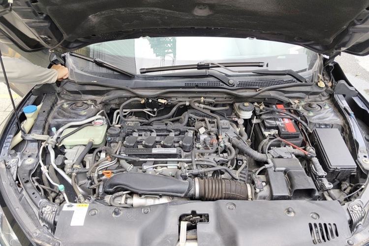Used Honda Civic 2019 220TURBO CVT Dynamic Edition China VI Engine Bay