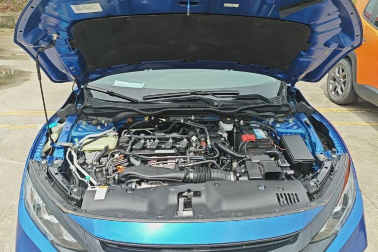 Used Honda Civic 2019 220TURBO CVT Dynamic Edition China VI Engine Bay