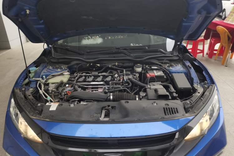 Used Honda Civic 2019 220TURBO CVT Dynamic Edition China VI Engine Bay