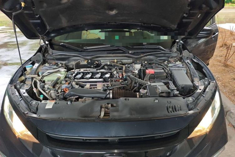 Used Honda Civic 2019 220TURBO CVT Dynamic Edition China VI Engine Bay