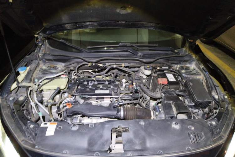 Used Honda Civic 2019 220TURBO CVT Dynamic Edition China VI Engine Bay