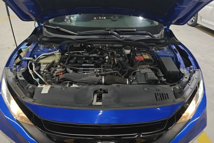 Used Honda Civic 2019 220TURBO CVT Dynamic Edition China VI Engine Bay