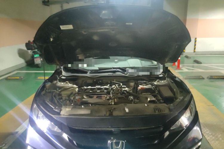 Used Honda Civic 2019 220TURBO CVT Dynamic Edition China VI Engine Bay