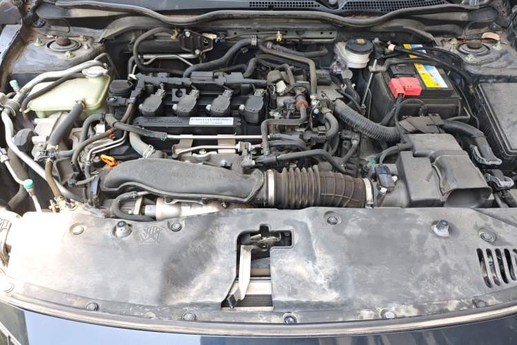 Used Honda Civic 2019 220TURBO CVT Dynamic Edition China VI Engine Bay