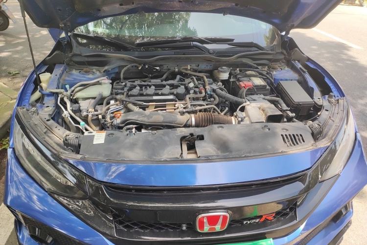 Used Honda Civic 2019 220TURBO CVT Power Edition China VI Emission Standard Engine Bay