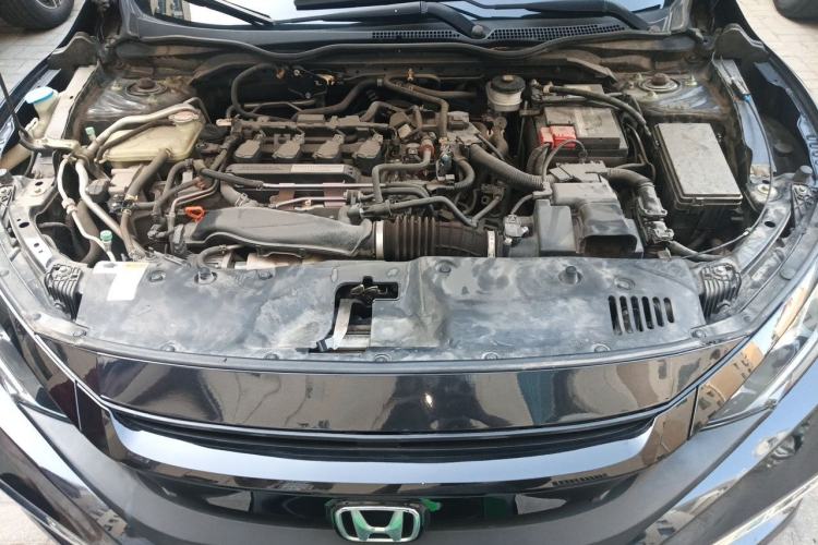 Used Honda Civic 2019 220TURBO CVT Dynamic Edition China VI Engine Bay