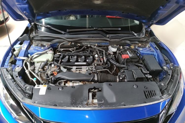 Used Honda Civic 2019 220TURBO CVT Dynamic Edition China VI Emission Standard Engine Bay