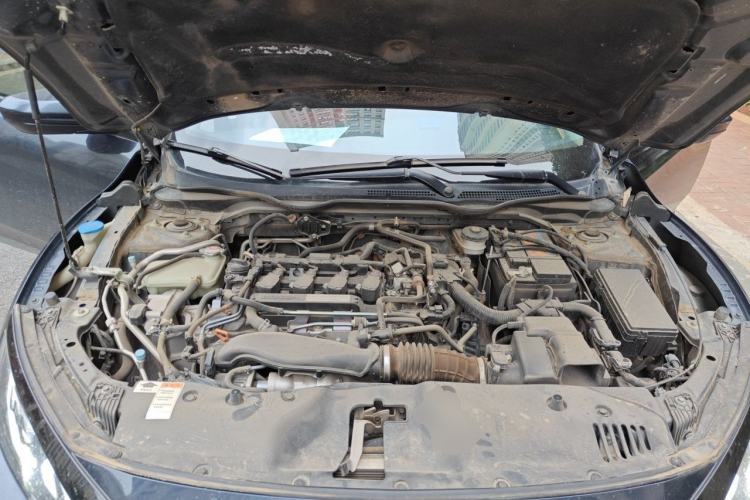 Used Honda Civic 2019 220TURBO CVT Dynamic Edition China VI Emission Standard Engine Bay