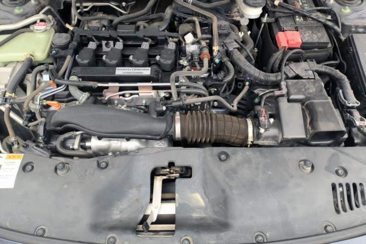 Used Honda Civic 2019 220TURBO CVT Dynamic Edition China V Engine Bay