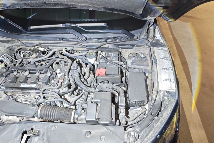 Used Honda Civic 2019 220TURBO CVT Dynamic Edition China VI Engine Bay Left
