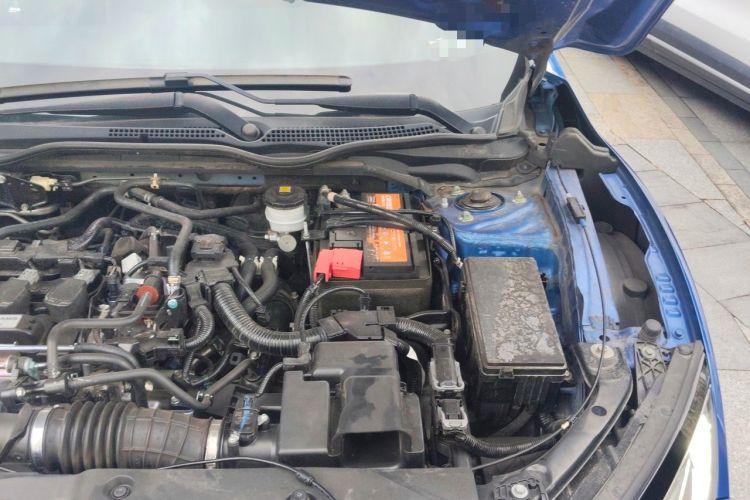 Used Honda Civic 2019 220TURBO CVT Dynamic Edition China VI Engine Bay Left