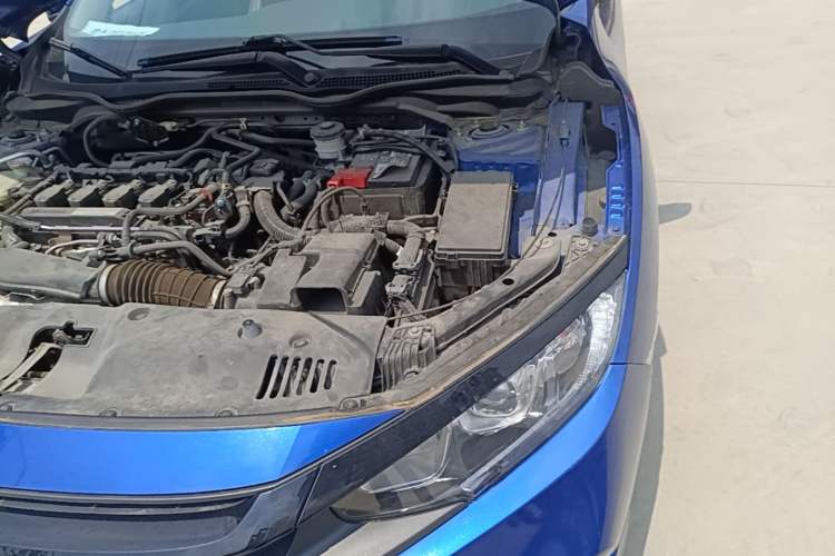 Used Honda Civic 2019 220TURBO CVT Dynamic Edition China VI Engine Bay Left