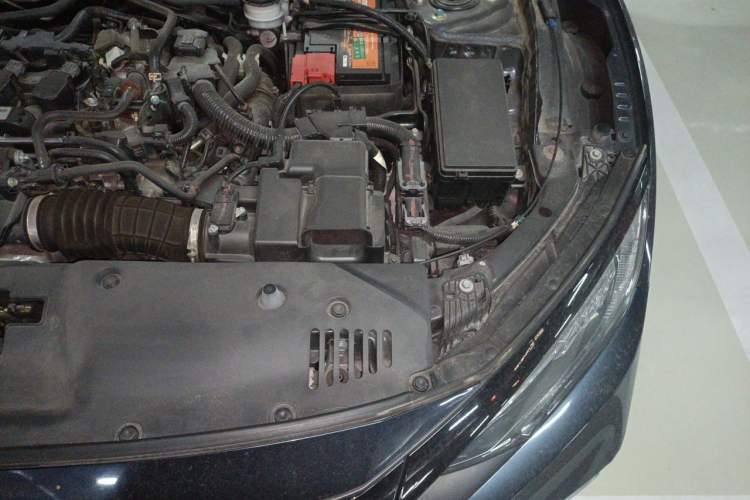 Used Honda Civic 2019 220TURBO CVT Power Edition China VI Emission Standard Engine Bay Left