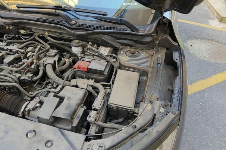 Used Honda Civic 2019 220TURBO CVT Dynamic Edition China V Engine Bay Left