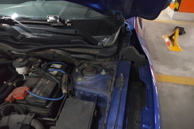 Used Honda Civic 2019 220TURBO CVT Power Edition China VI Emission Standard Engine Bay Left