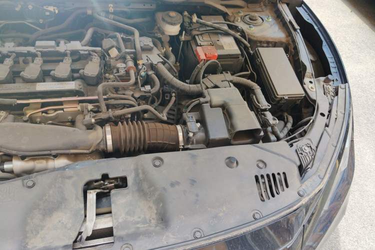 Used Honda Civic 2019 220TURBO CVT Dynamic Edition China VI Engine Bay Left