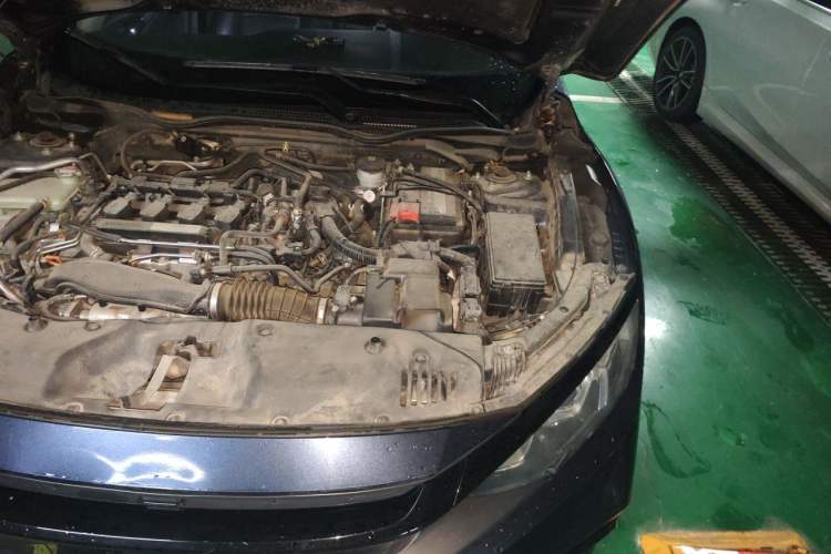 Used Honda Civic 2019 220TURBO CVT Dynamic Edition China VI Engine Bay Left