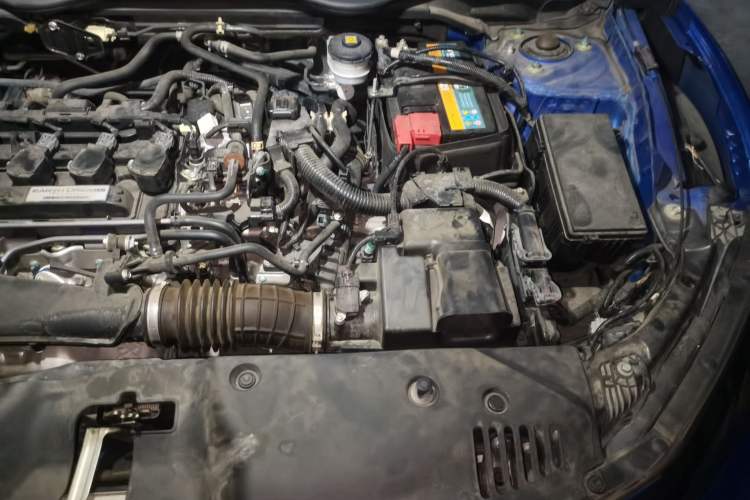 Used Honda Civic 2019 220TURBO CVT Dynamic Edition China VI Engine Bay Left