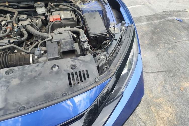 Used Honda Civic 2019 220TURBO CVT Dynamic Edition China VI Emission Standard Engine Bay Left