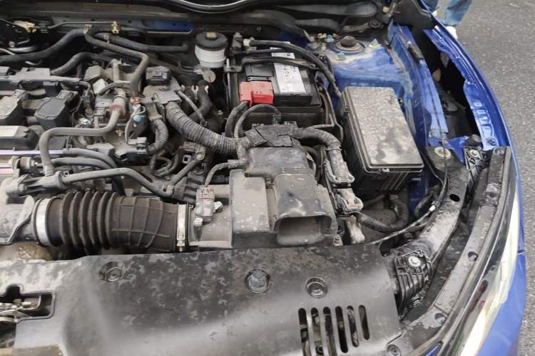 Used Honda Civic 2019 220TURBO Manual Jinkong Edition China VI Engine Bay Left