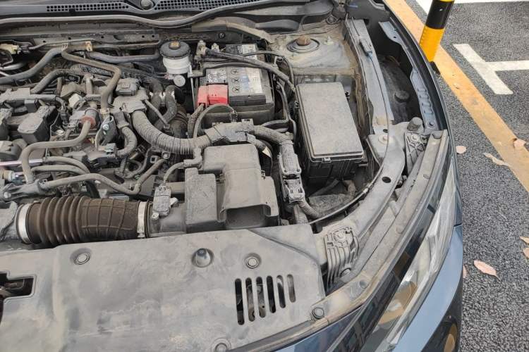 Used Honda Civic 2019 220TURBO CVT Dynamic Edition China VI Engine Bay Left