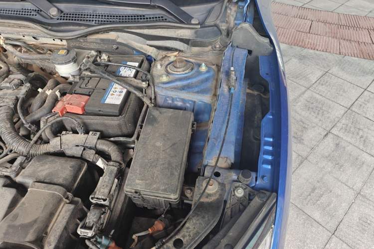 Used Honda Civic 2019 220TURBO CVT Dynamic Edition China VI Engine Bay Left