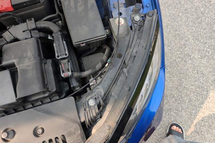 Used Honda Civic 2019 220TURBO CVT Power Edition China V Engine Bay Left