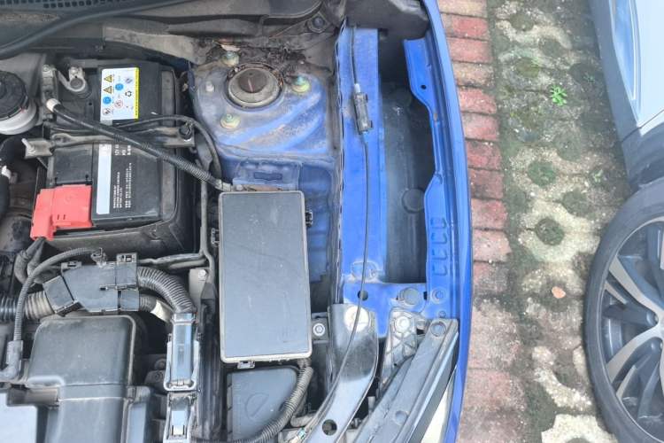 Used Honda Civic 2019 220TURBO CVT Dynamic Edition China V Engine Bay Left