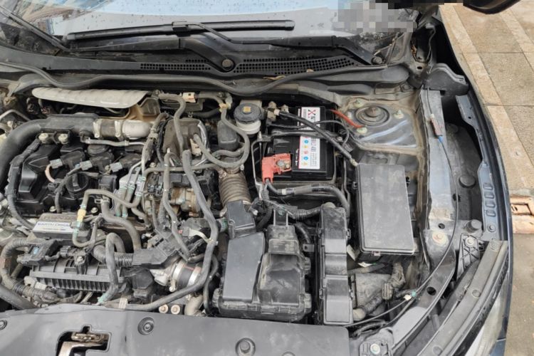 Used Honda Civic 2019 180TURBO CVT Shangdong Edition China VI Engine Bay Left