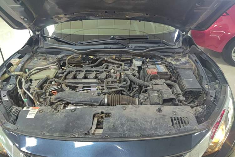 Used Honda Civic 2019 220TURBO CVT Dynamic Edition China VI Engine Bay