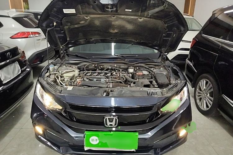 Used Honda Civic 2019 220TURBO CVT Dynamic Edition China VI Emission Standard Engine Bay