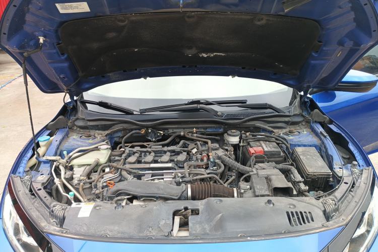 Used Honda Civic 2019 220TURBO CVT Dynamic Edition China VI Engine Bay