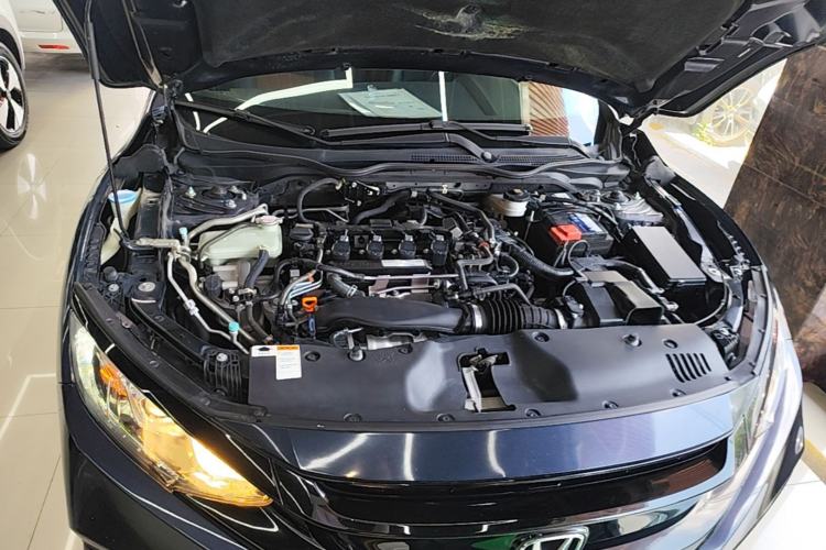 Used Honda Civic 2019 220TURBO CVT Dynamic Edition China VI Emission Standard Engine Bay
