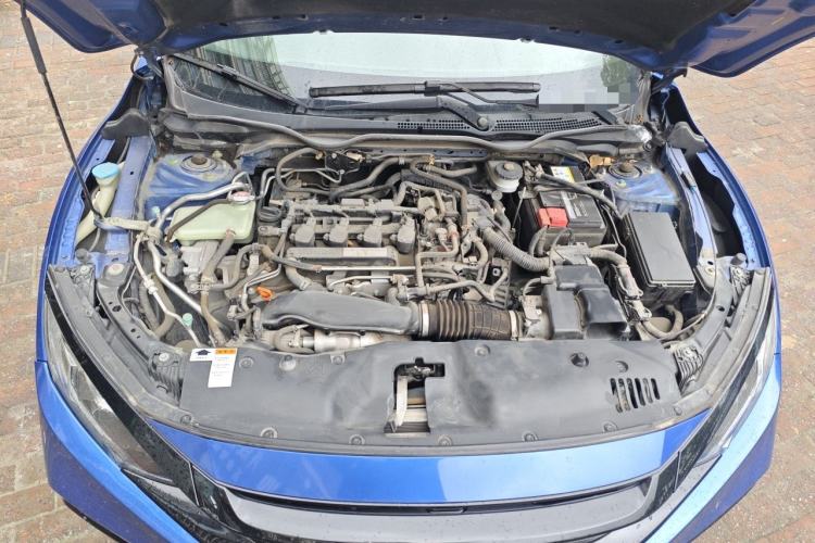 Used Honda Civic 2019 220TURBO CVT Dynamic Edition China VI Emission Standard Engine Bay