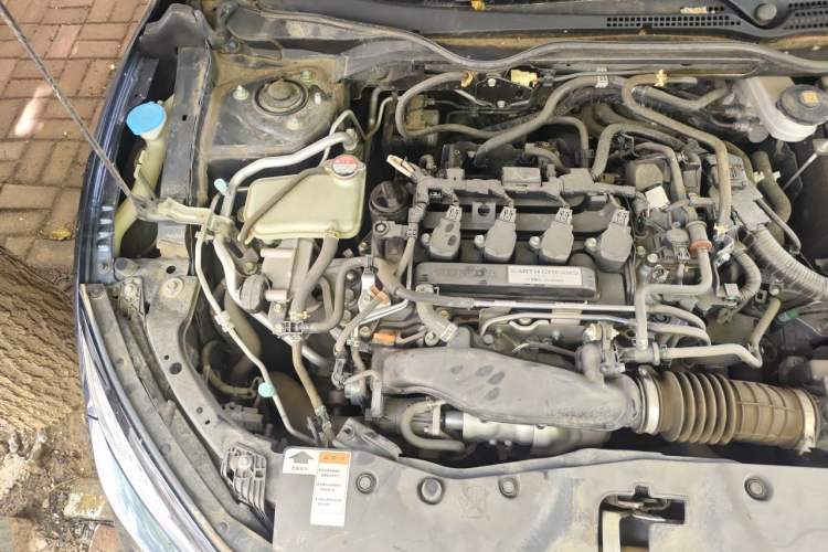 Used Honda Civic 2019 220TURBO CVT Power Edition China VI Emission Standard Engine Bay Right