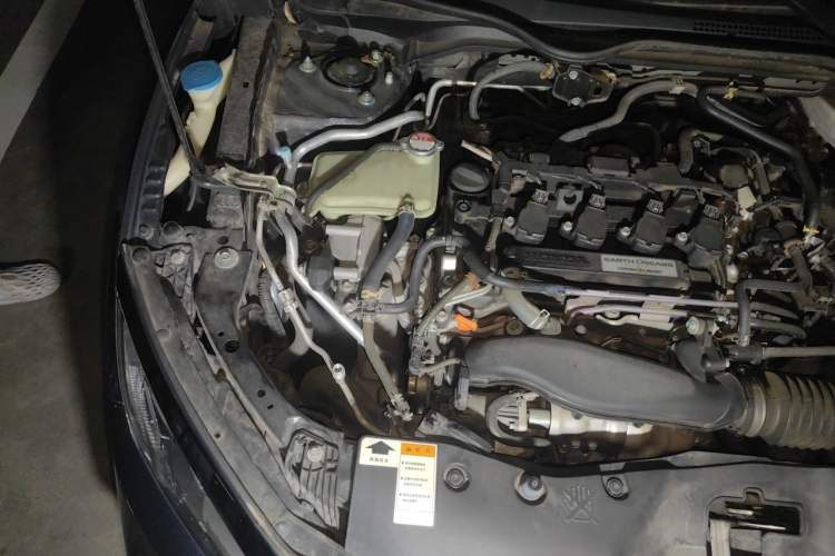 Used Honda Civic 2019 220TURBO CVT Dynamic Edition China VI Emission Standard Engine Bay Right