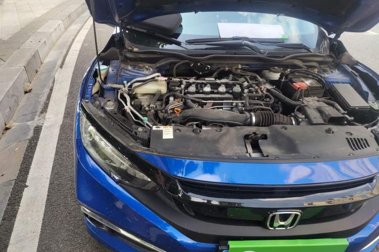 Used Honda Civic 2019 220TURBO CVT Power Edition China VI Emission Standard Engine Bay Right