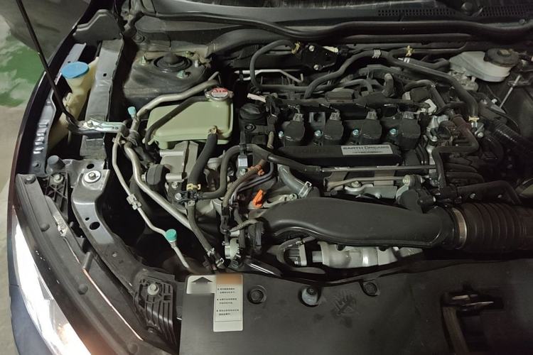 Used Honda Civic 2019 220TURBO CVT Dynamic Edition China VI Emission Standard Engine Bay Right