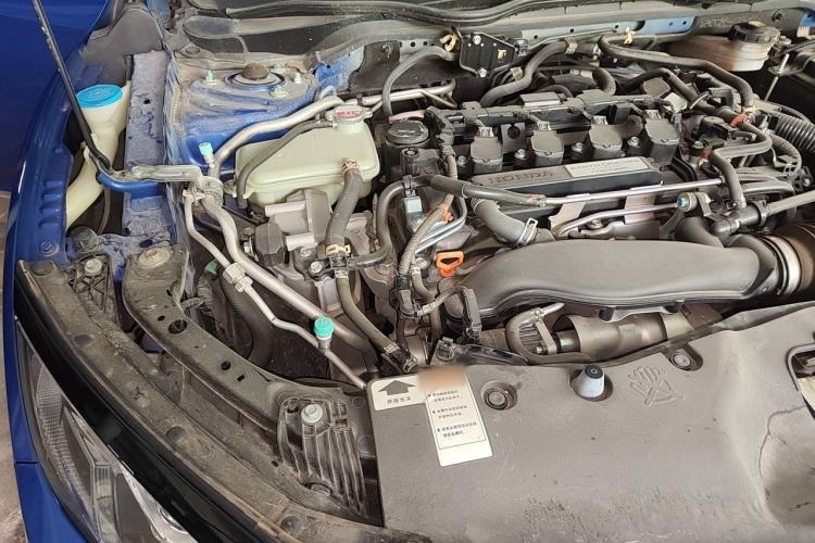 Used Honda Civic 2019 220TURBO CVT Dynamic Edition China VI Engine Bay Right