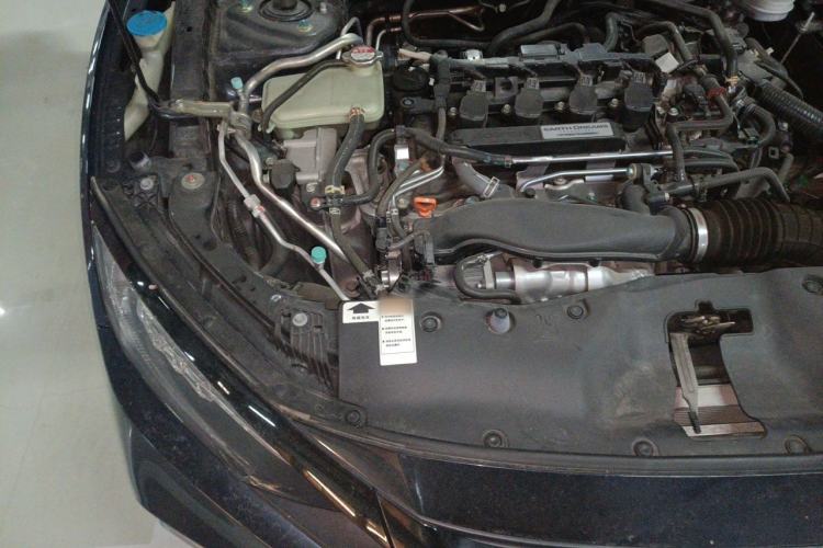 Used Honda Civic 2019 220TURBO CVT Power Edition China VI Emission Standard Engine Bay Right