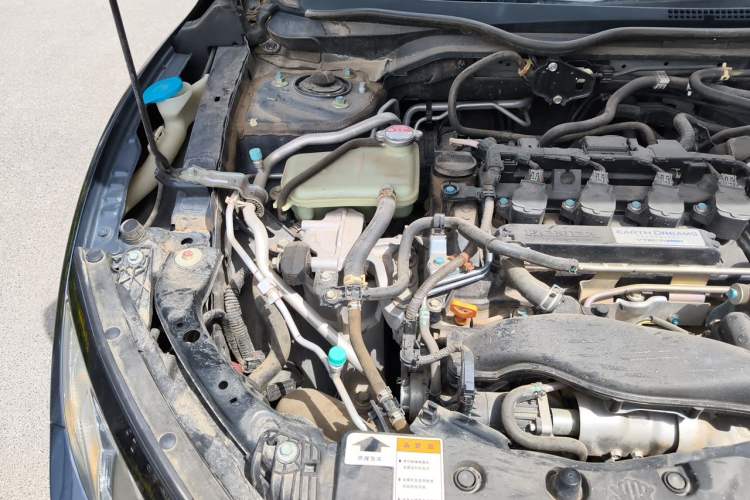 Used Honda Civic 2019 220TURBO CVT Dynamic Edition China VI Engine Bay Right
