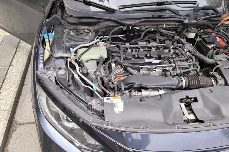 Used Honda Civic 2019 220TURBO CVT Dynamic Edition China VI Engine Bay Right