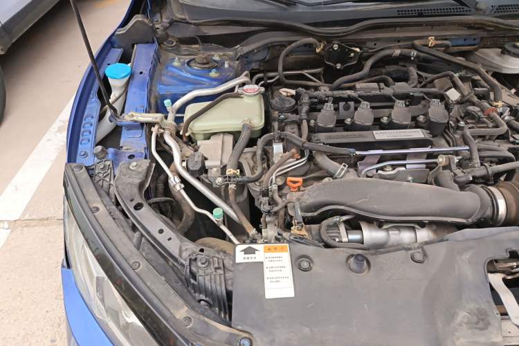 Used Honda Civic 2019 220TURBO CVT Dynamic Edition China VI Engine Bay Right