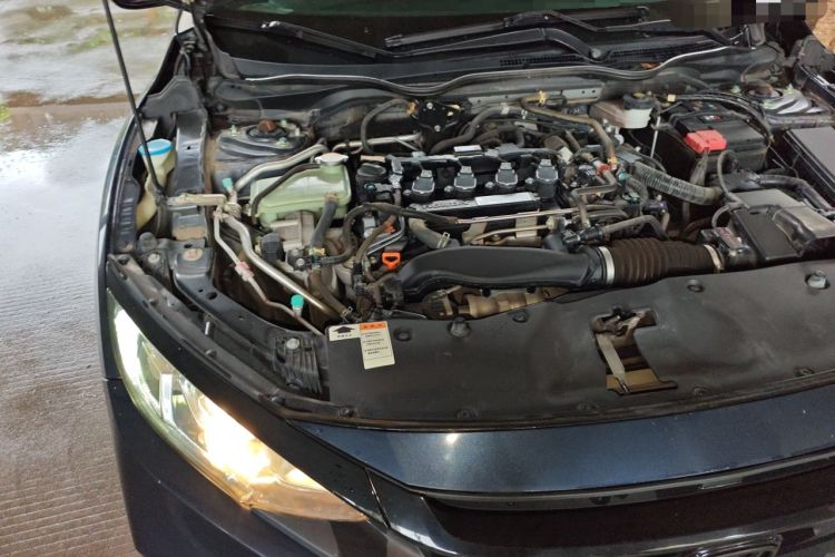 Used Honda Civic 2019 220TURBO CVT Dynamic Edition China VI Engine Bay Right