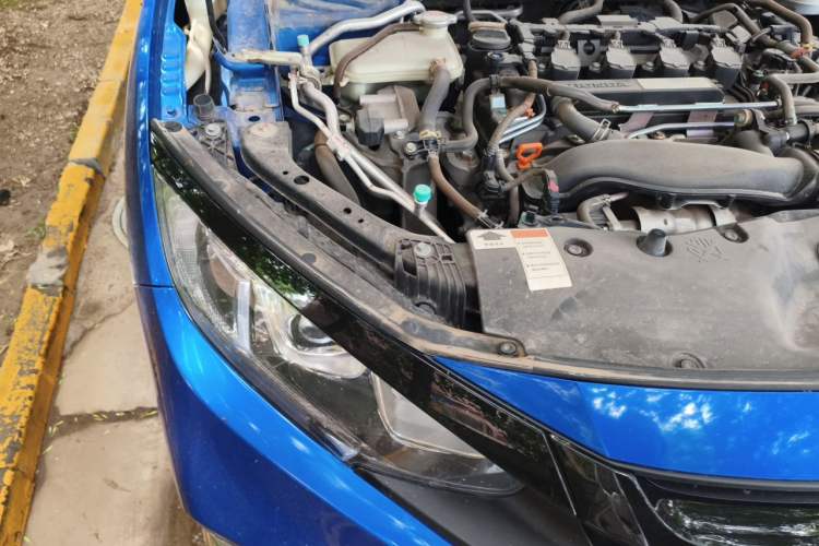 Used Honda Civic 2019 220TURBO CVT Dynamic Edition China VI Engine Bay Right