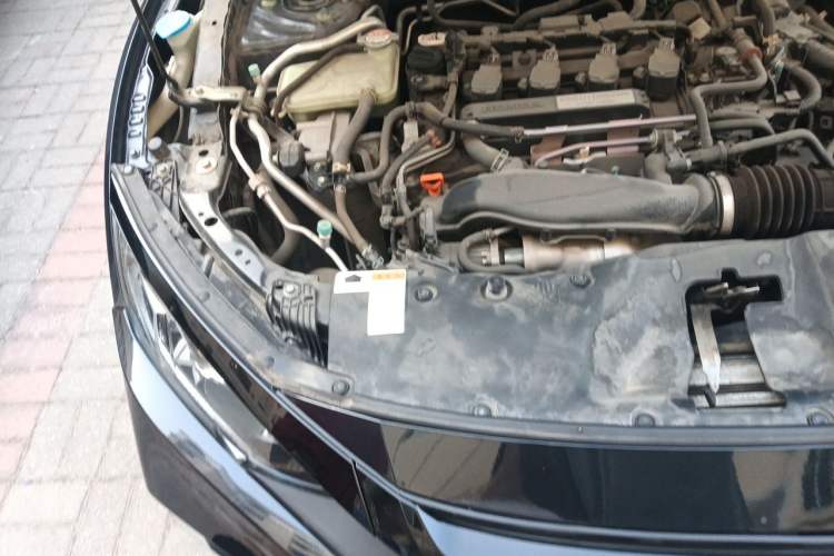 Used Honda Civic 2019 220TURBO CVT Dynamic Edition China VI Engine Bay Right